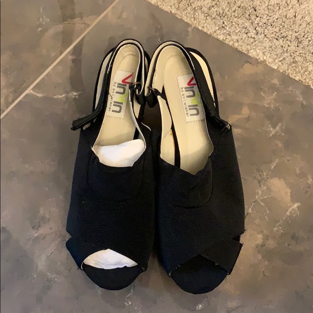 Size 8 sandals